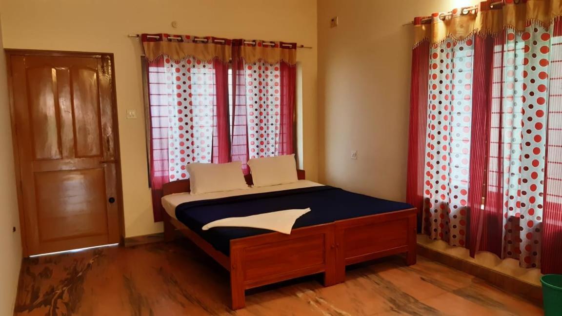 Seawin Beach Resort Varkala Eksteriør bilde
